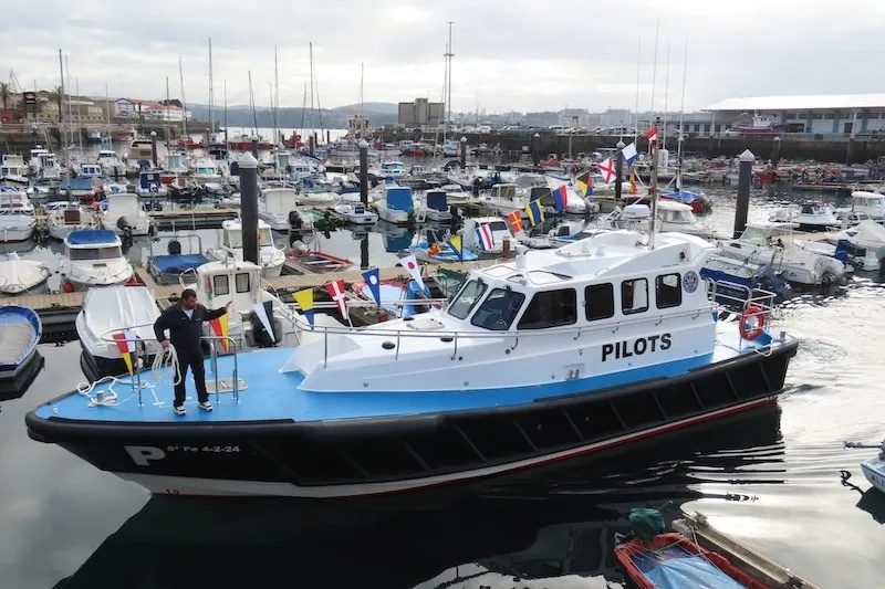 Pilot boat Punta do Cruceiro
